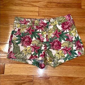 ❗️2/$10❗️H&M Floral Shorts